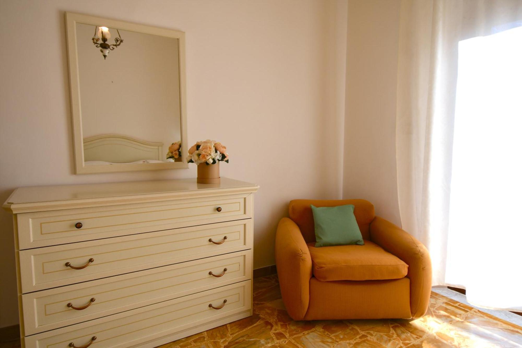 Lo Scorcio Sul Mare Apartment Formia Luaran gambar